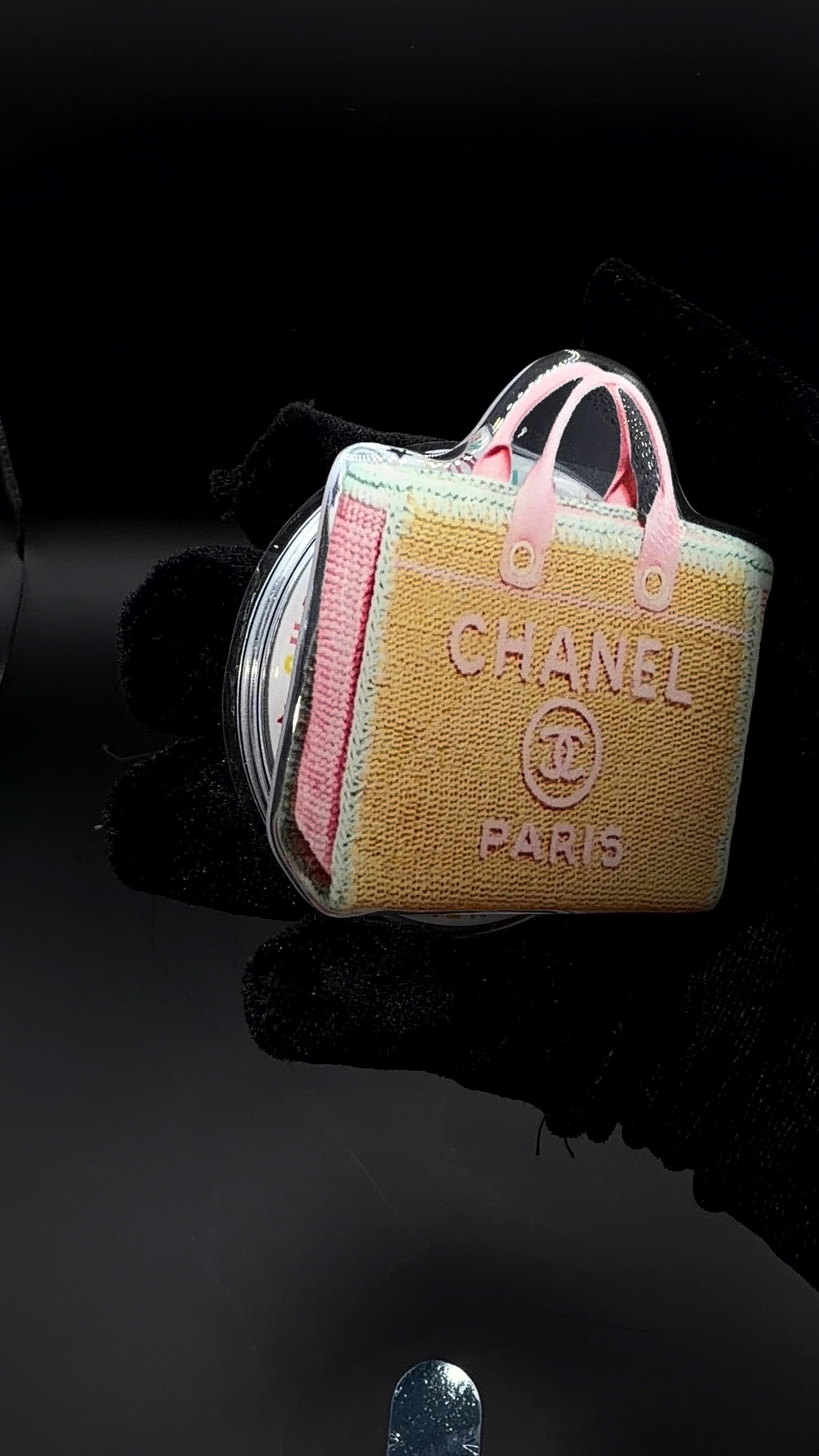 Pink Chanel tote Popsocket