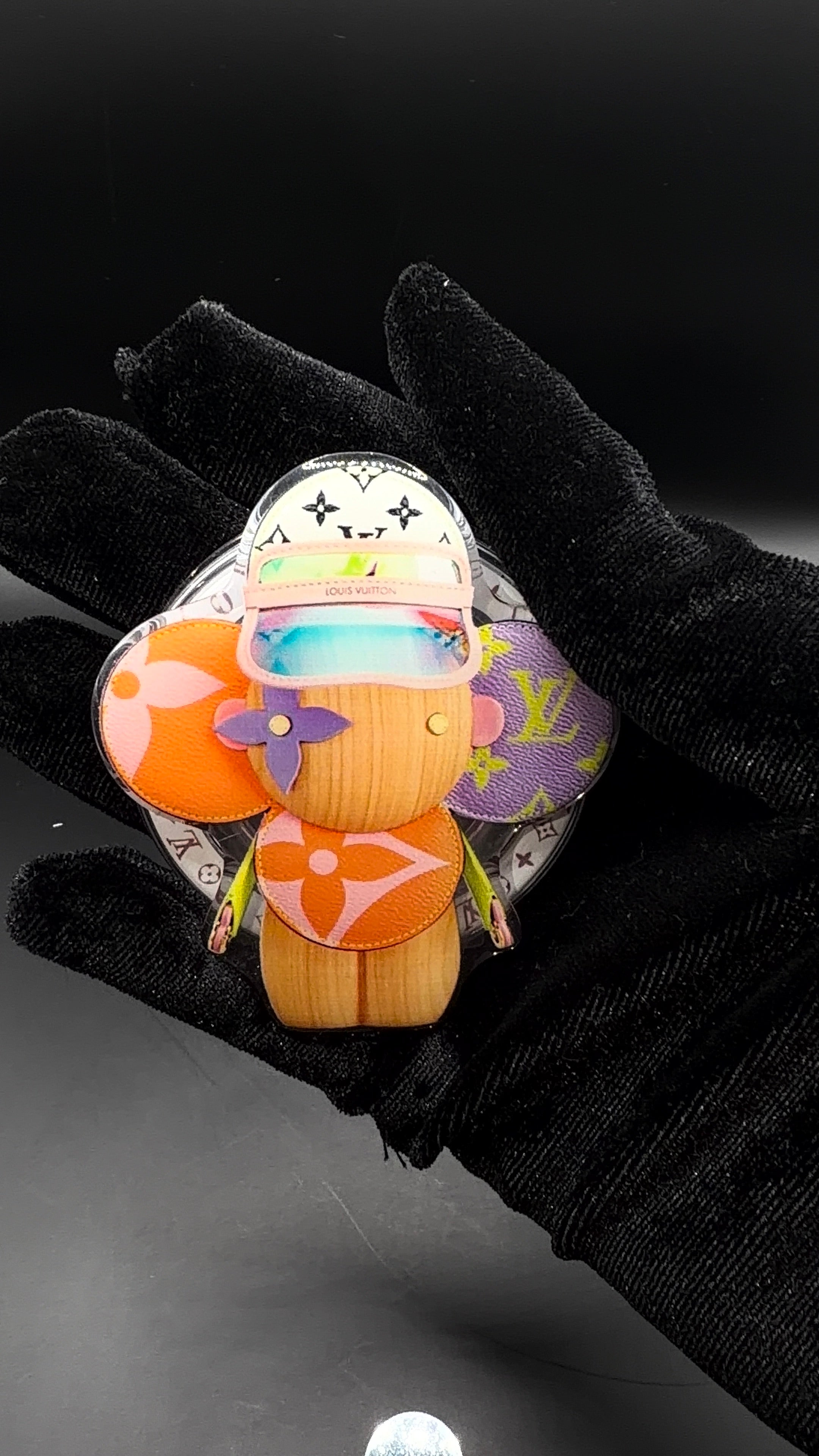 Colorful Lv Vivienne Popsocket
