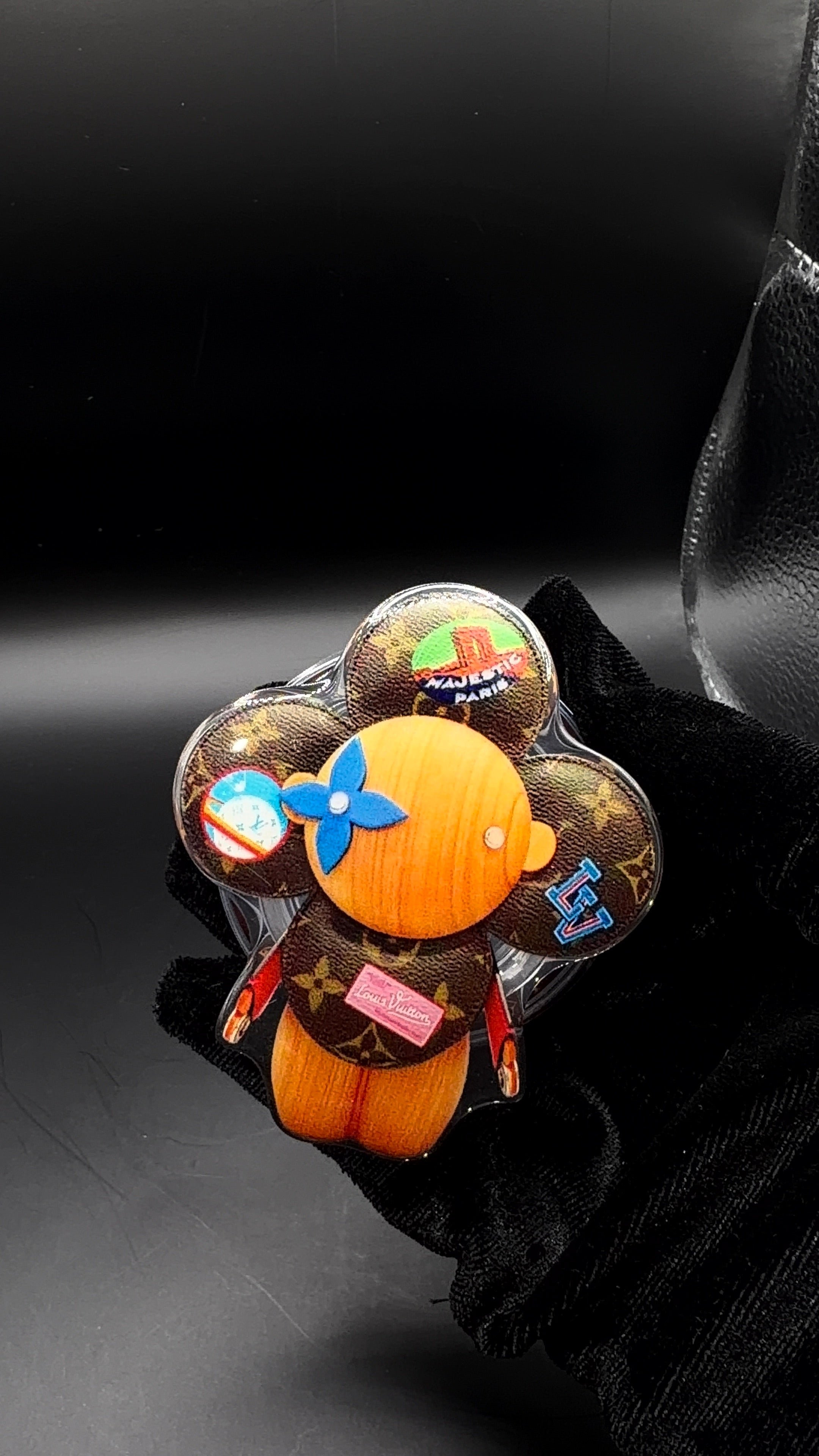 Lv Brown Vivienne Popsocket