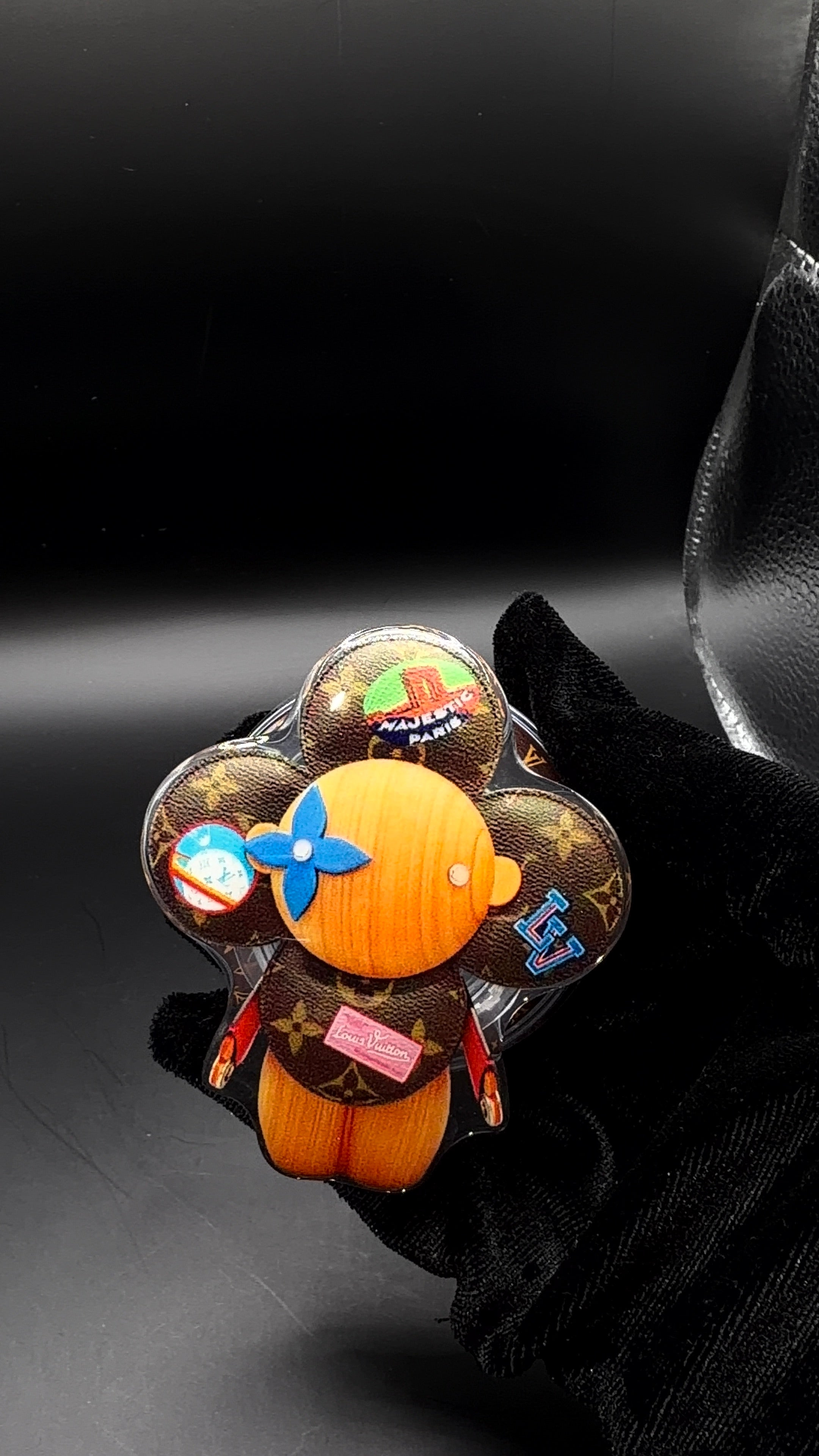 Lv Brown Vivienne Popsocket