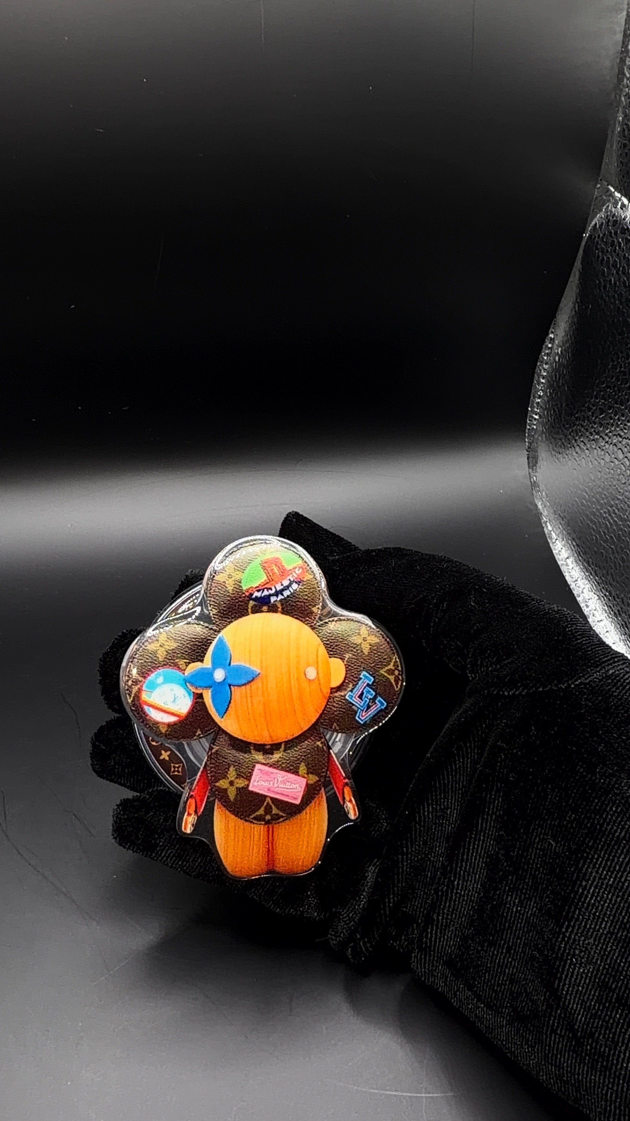 Lv Brown Vivienne Popsocket