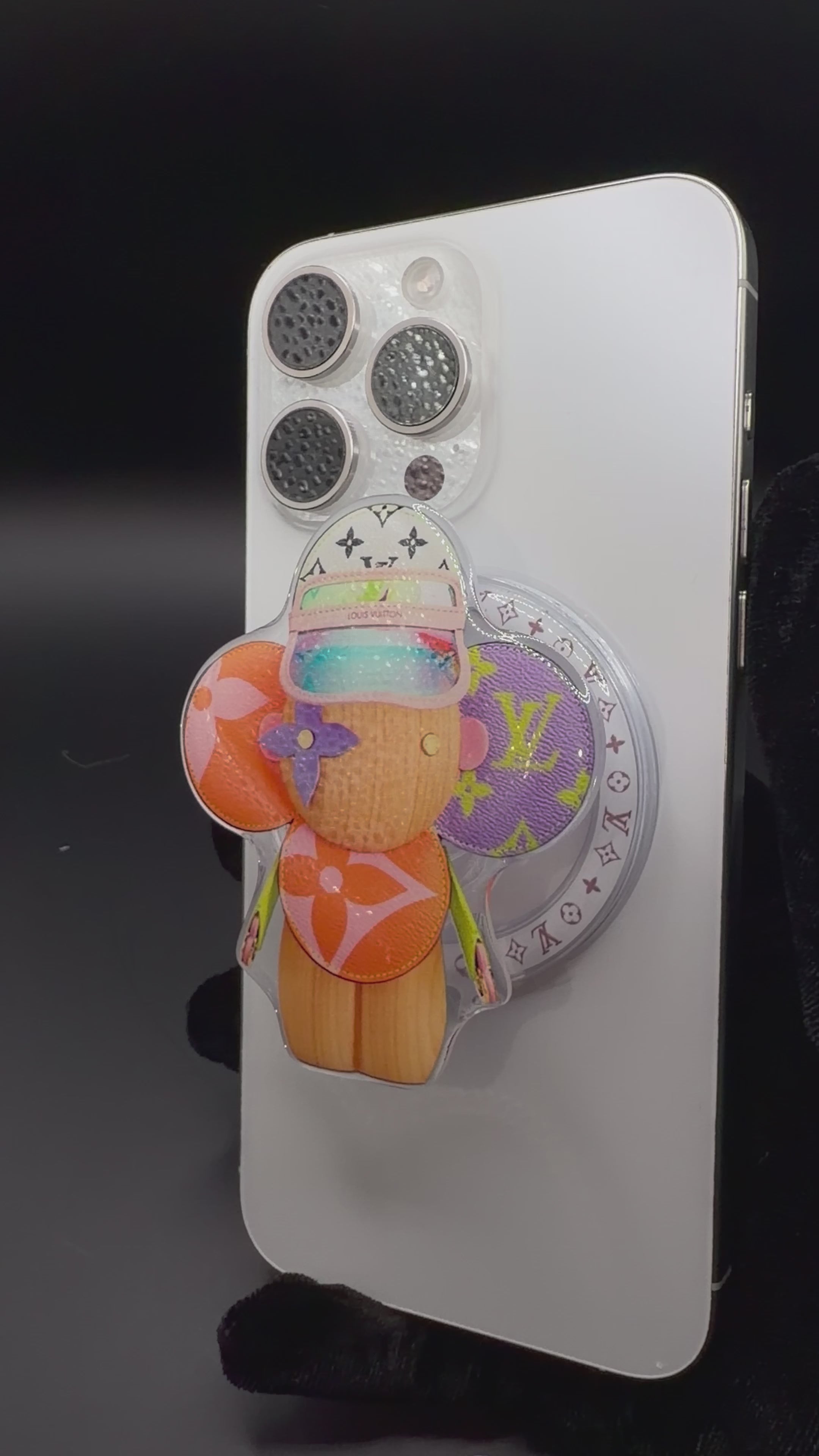Colorful Lv Vivienne Popsocket