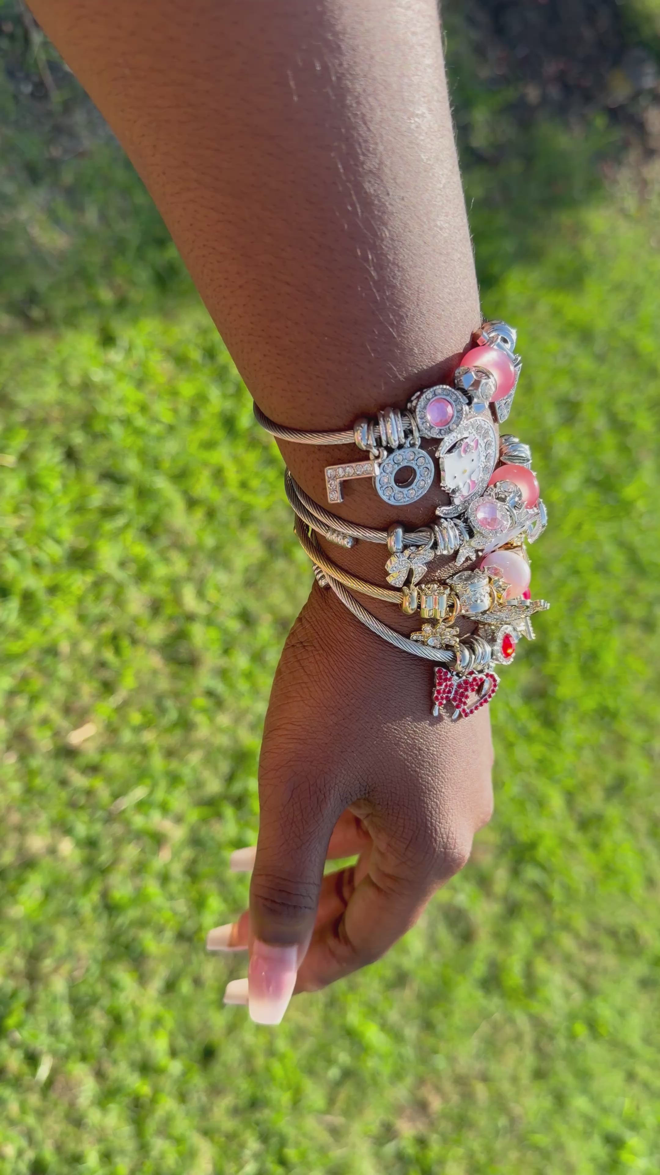 Hk love Bracelet