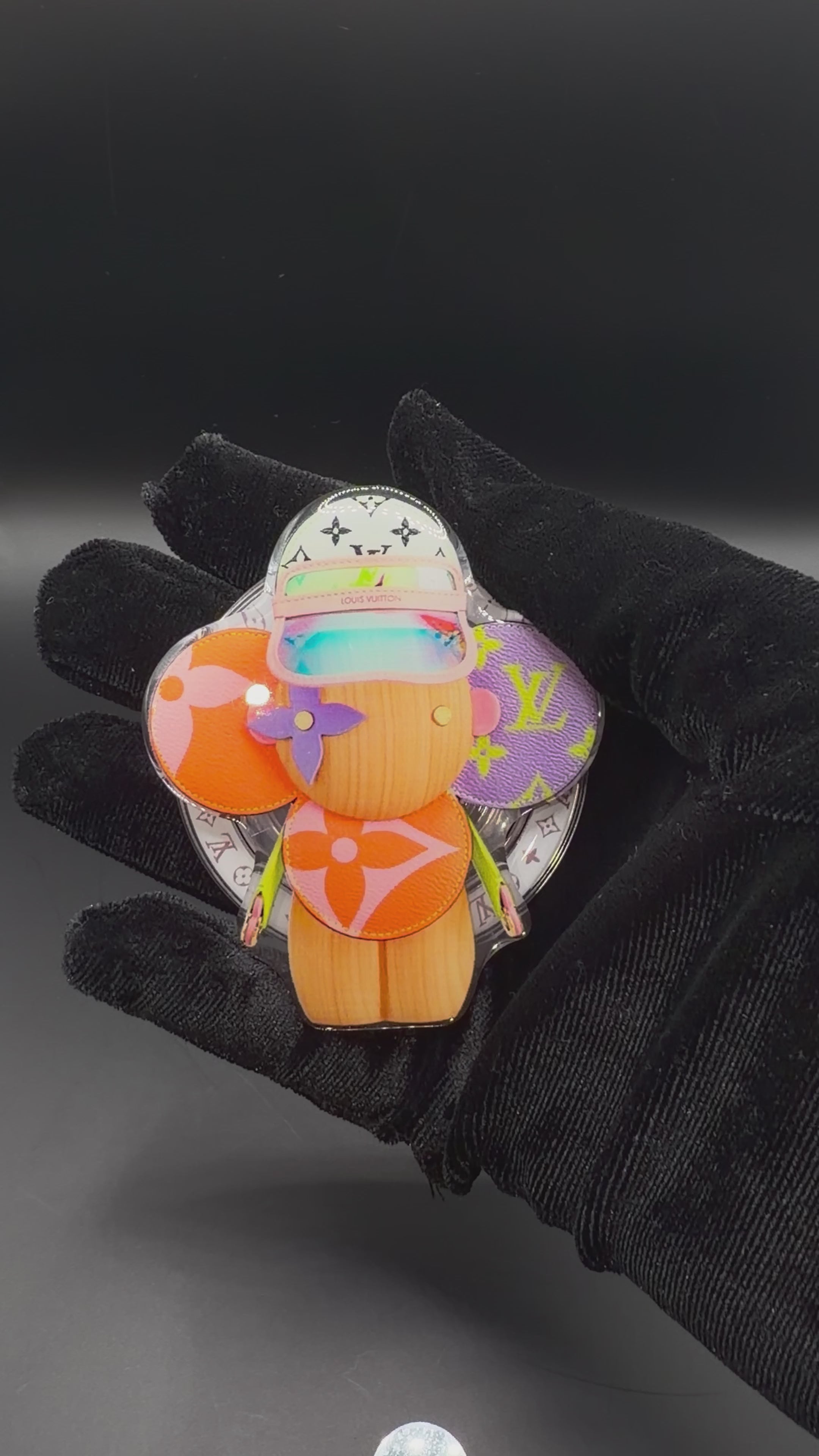 Colorful Lv Vivienne Popsocket