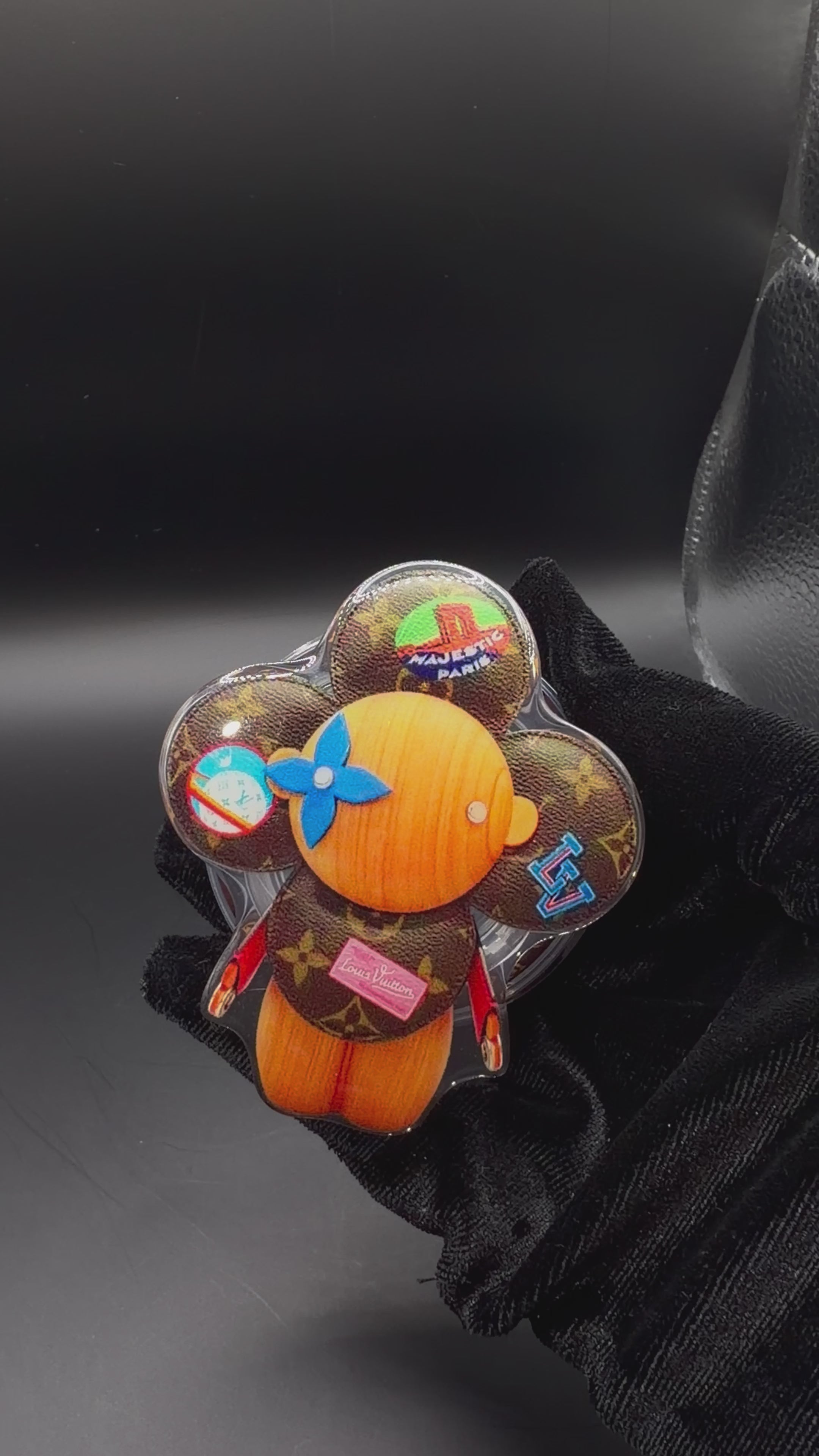 Lv Brown Vivienne Popsocket